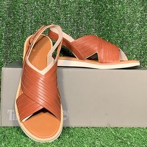 NWB TIMBERLAND WOMEN'S ADLEY SHORE X-BAND SANDALS